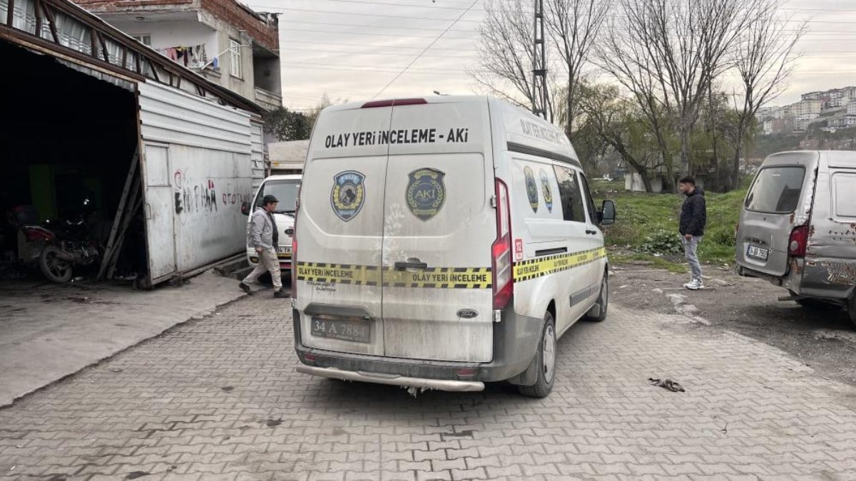 İstanbul Başakşehir’de oto tamir dükkanına silahlı saldırıda 3 kişi yaralandı