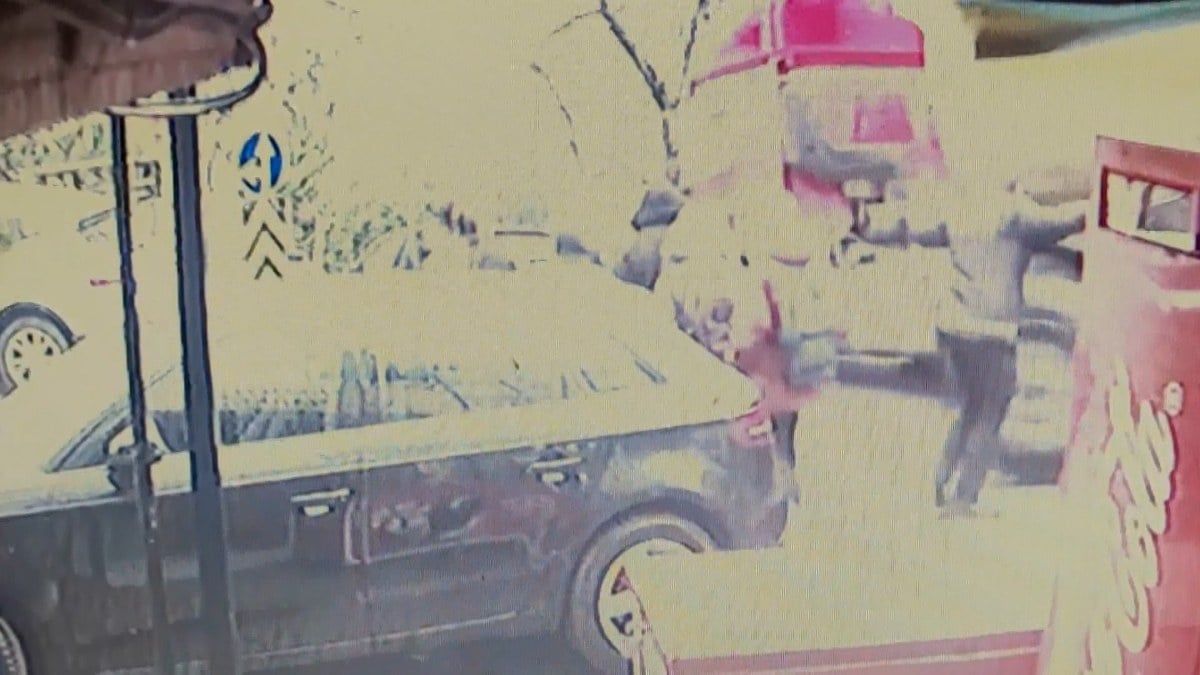 İstanbul’da faciadan dönüldü: Beşiktaş’ta hafriyat kamyonunun tekeri fırladı…