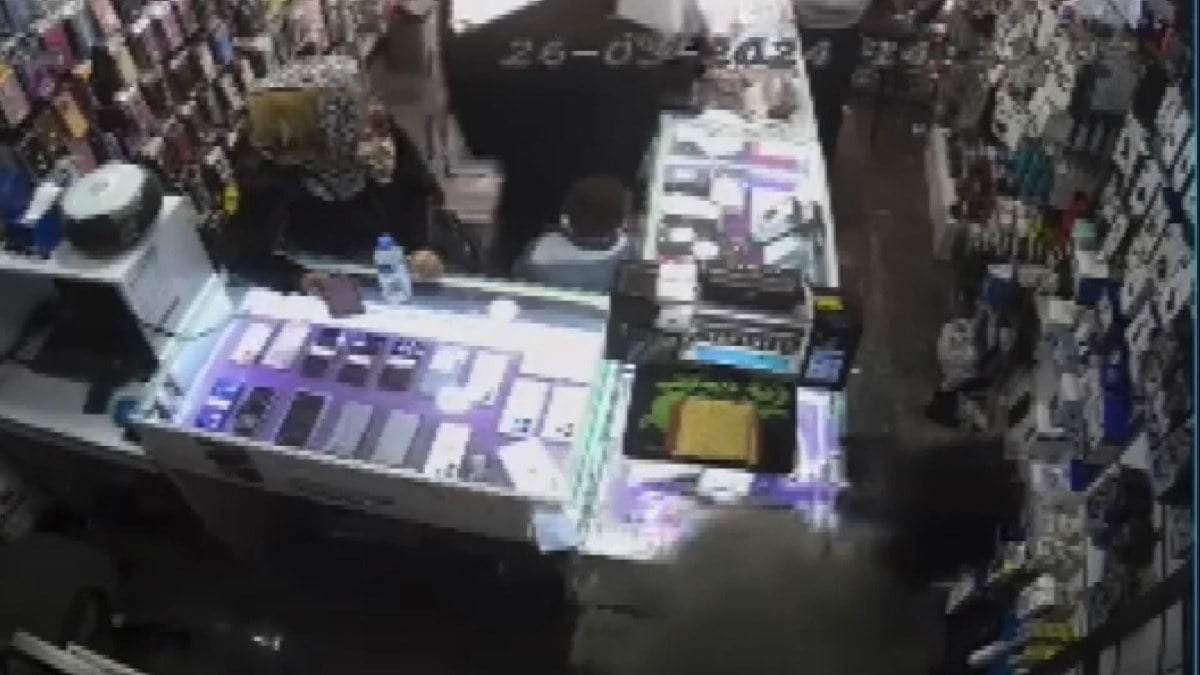 İstanbul’da kadın müşterinin esnaf tarafından darbedildiği olaydan yeni görüntüler