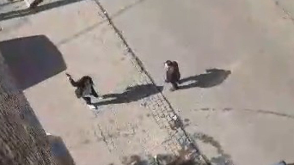 İstanbul’da sokak ortasında kurşun yağmuru! Kuzenini vurdu