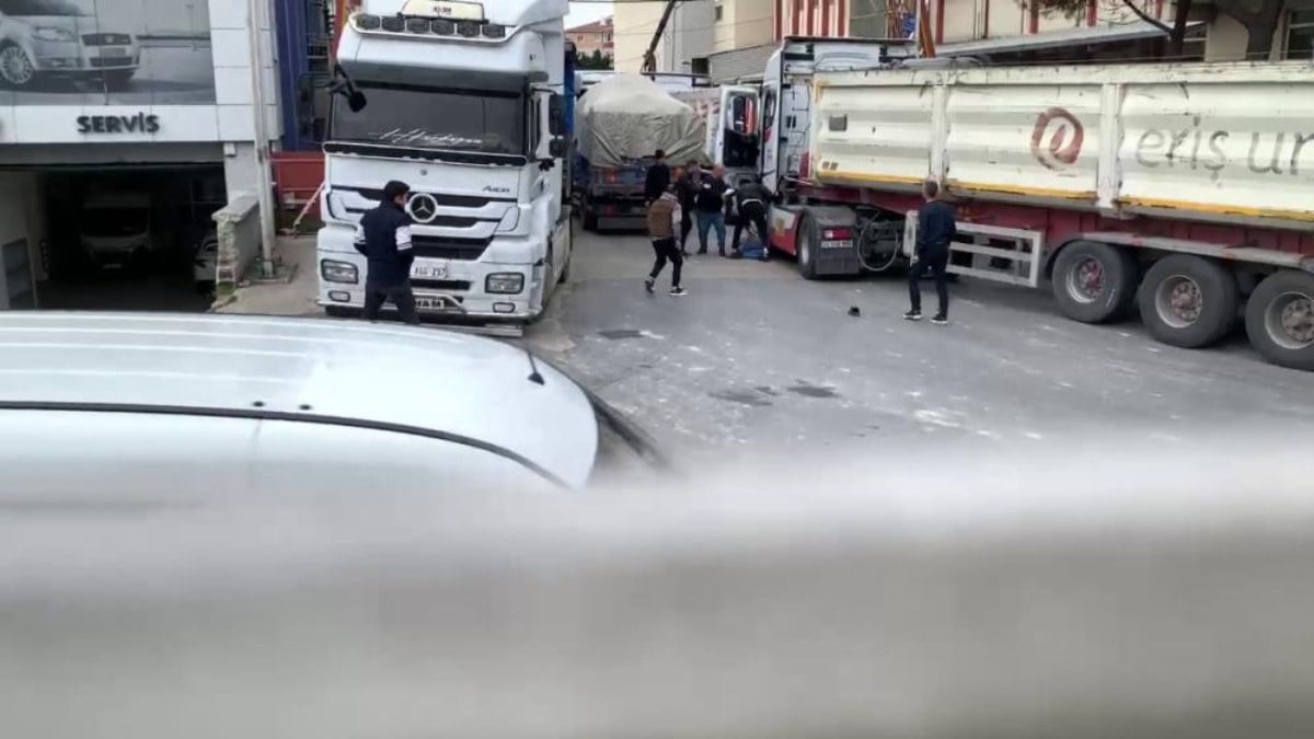 İstanbul’da “tehdit edildim” dedi… Bir gün sonra dayak yedi