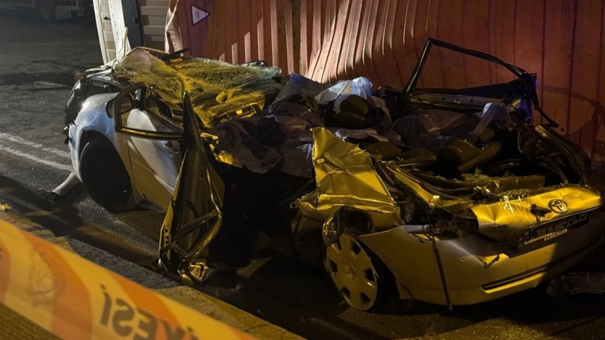 İstanbul’da tır sürücüsü 4 kişinin ölümüne sebep oldu: Aynı köprüye 2019’da da çarptı