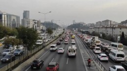 İstanbul’un trafik çilesi devam ediyor! Durma noktasına geldi
