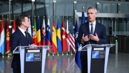 Jens Stoltenberg: Ukrayna, NATO üyeliğine daha yakın