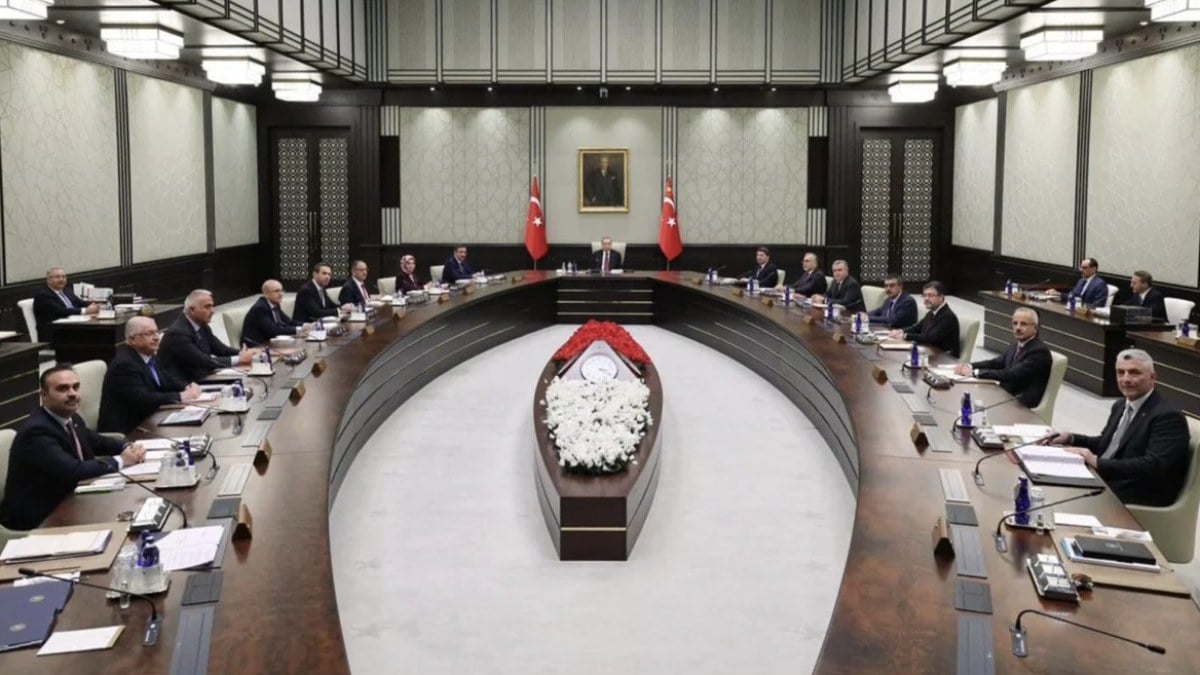 Kabine toplanıyor! İşte masadaki önemli konu başlıkları