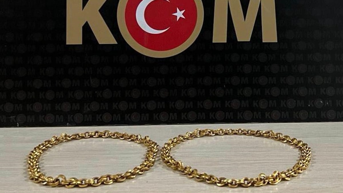 Kars’ta Ermenistan uyruklu 2 şüpheli, kaçak altınla yakalandı