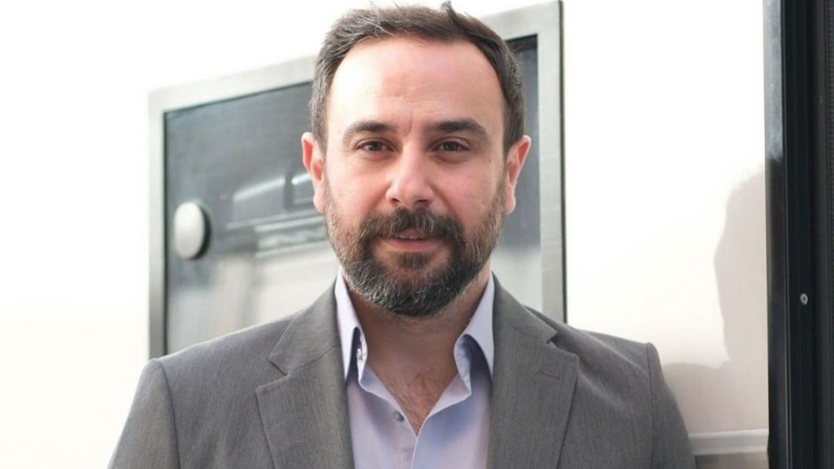 Kızılcık Şerbeti’nin Zülkar’ı bakın kimin kardeşi çıktı! Meğer Sandık Kokusu’nun yıldız ismiyle…