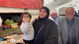 Kocaeli’de bebek kaçtı polis kovaladı: Anne gözyaşları içinde kaldı