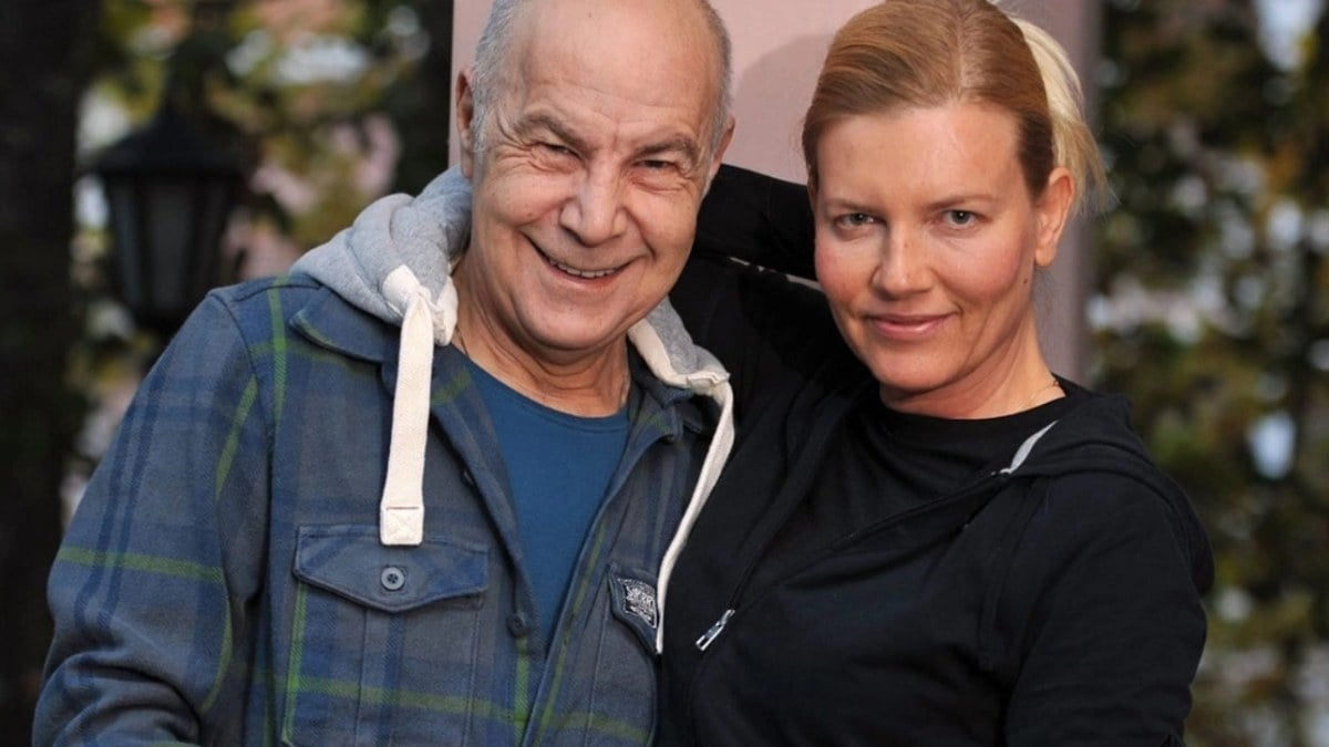 Mazhar Alanson’un eşi Biricik Sudan spor salonundan paylaştı, sosyal medya alev aldı! “Bacaklar büyüsün…”