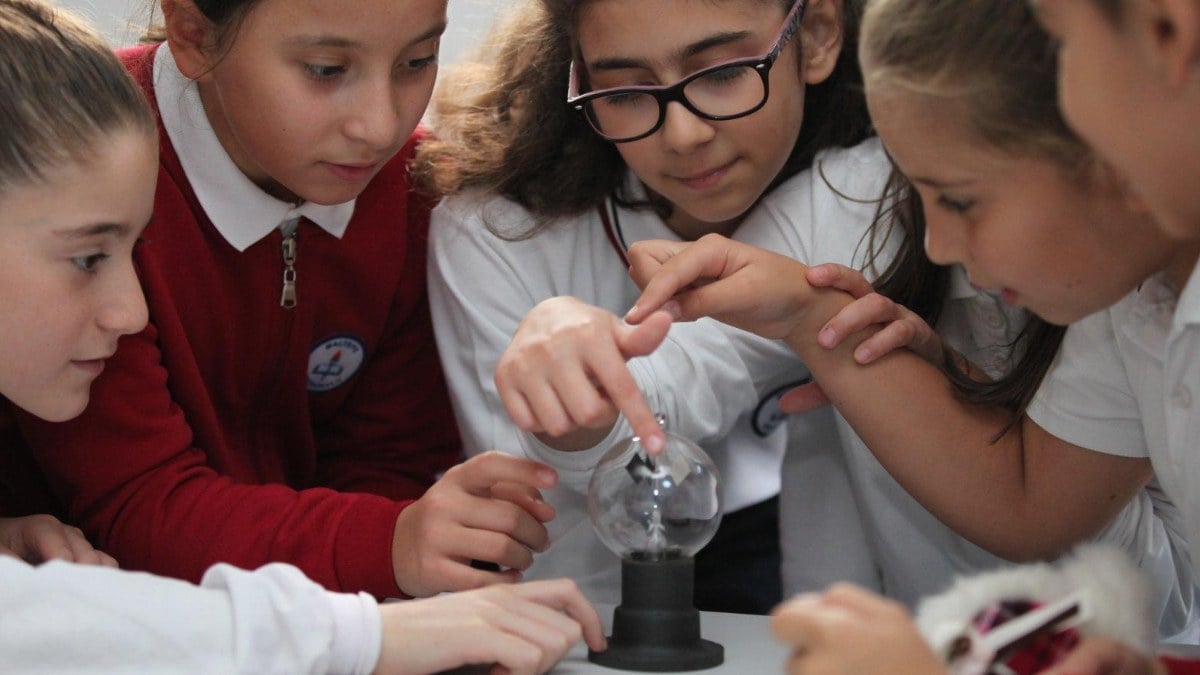 MEB paylaştı: İşte kız çocuklarının okullaşma oranı…