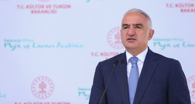 Mehmet Nuri Ersoy’dan Antalya turizmi hedefi: 17 milyonu geçeceğiz