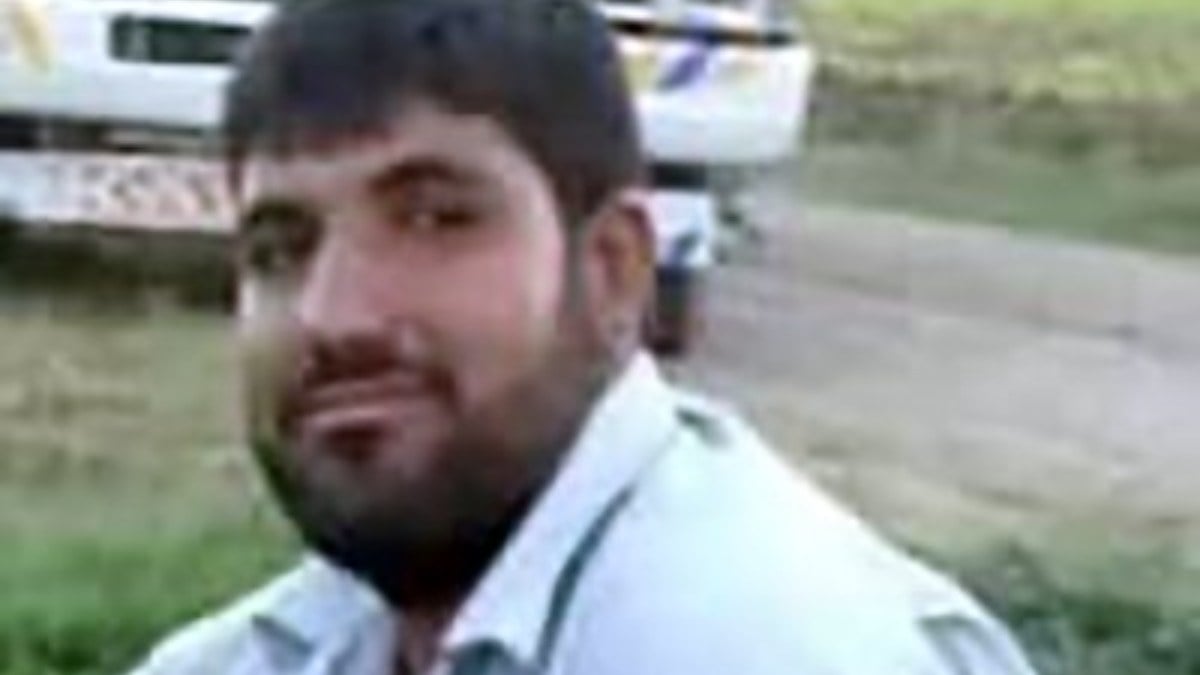 Mersin’de araba çarpan bisiklet sürücüsü hayatını kaybetti