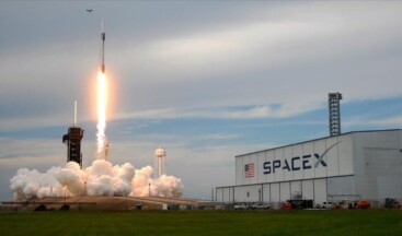 SpaceX, uzaya 22 Starlink uydusu daha fırlattı