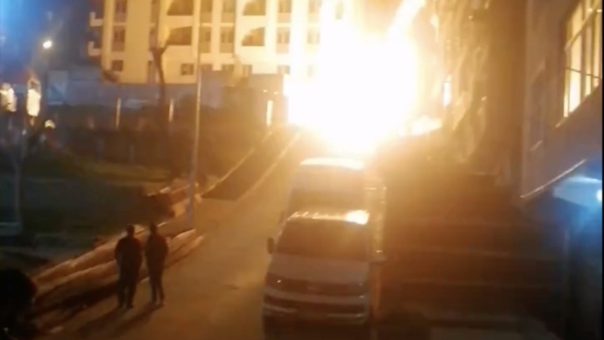 Sultangazi’de doğalgaz hattında patlama