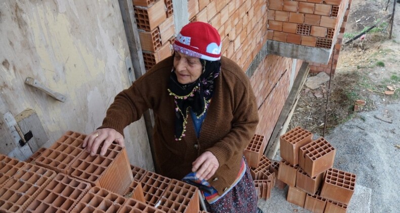 Trabzon’da engelli çocukları için tek başına hayata tutundu