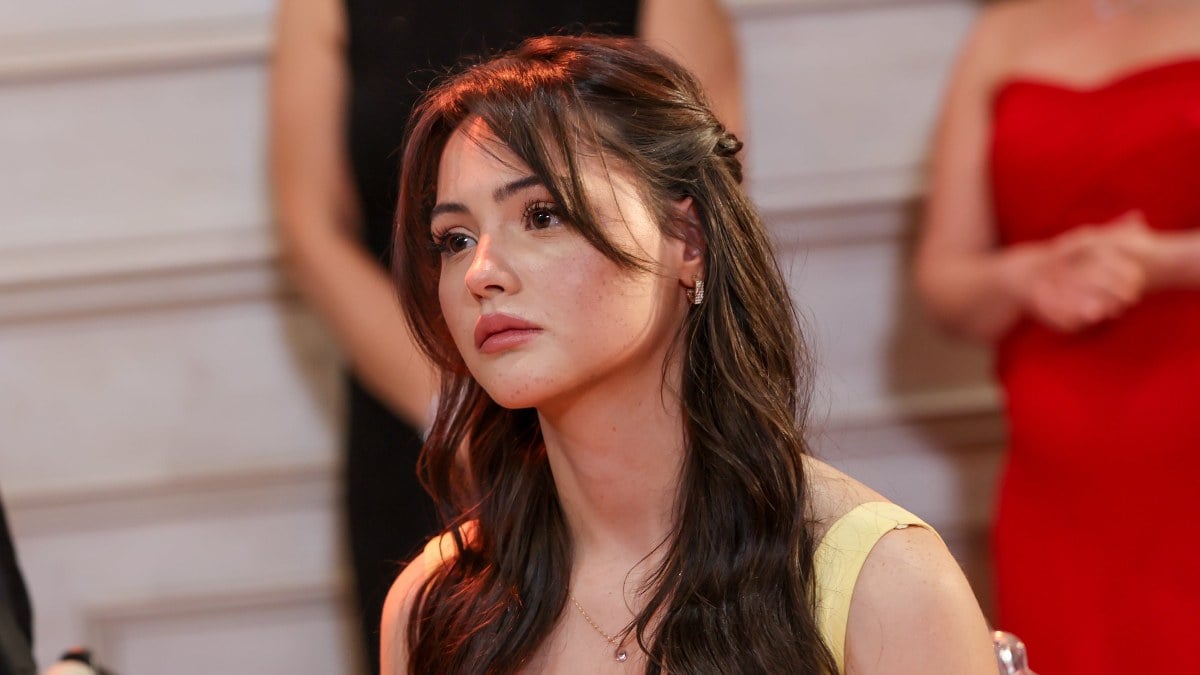 Yan Oda’nın Şelale’si pozlarıyla Instagram’ı kasıp kavurdu! “Akıyorsun Maşallah”