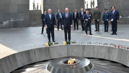 Yunanistan Savunma Bakanı Dendias, sözde ‘Ermeni soykırımı anıtı’na gitti