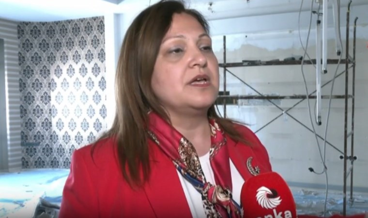 Afyonkarahisar Belediyesi’nde bâtın kamera yuvası görüntülendi: Liderin masasını görecek halde yerleştirilmiş!