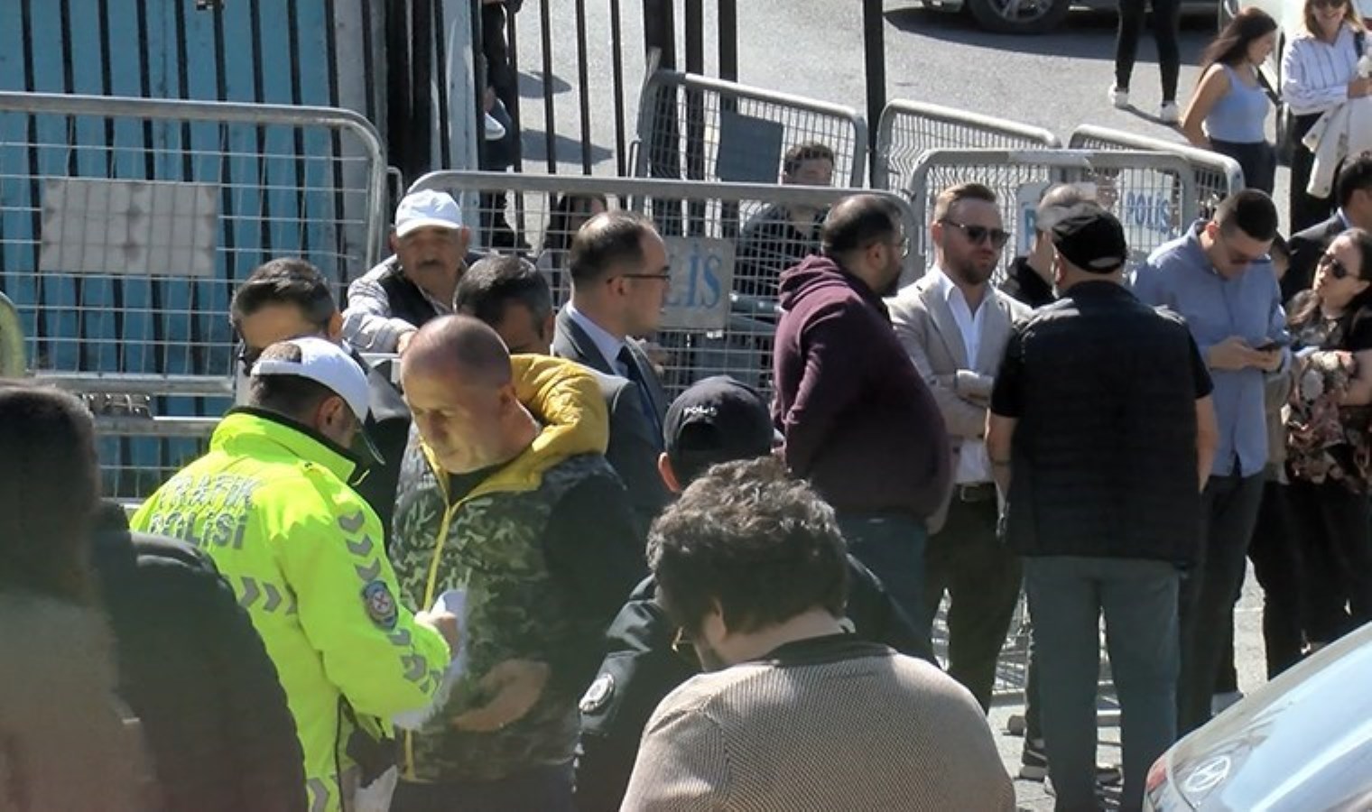 AKP itiraz etmişti: Gaziosmanpaşa’da tekrar oy sayımı başladı