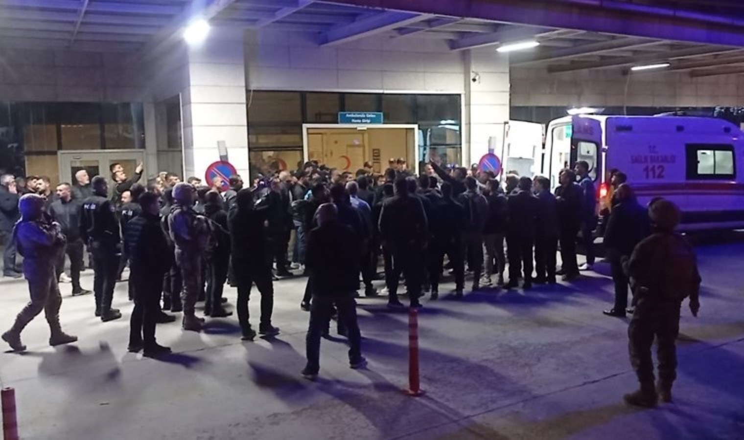 AKP ve DEVA Partili adayların yakınları birbirine girmişti: Siirt’teki hengamede yeni gelişme!