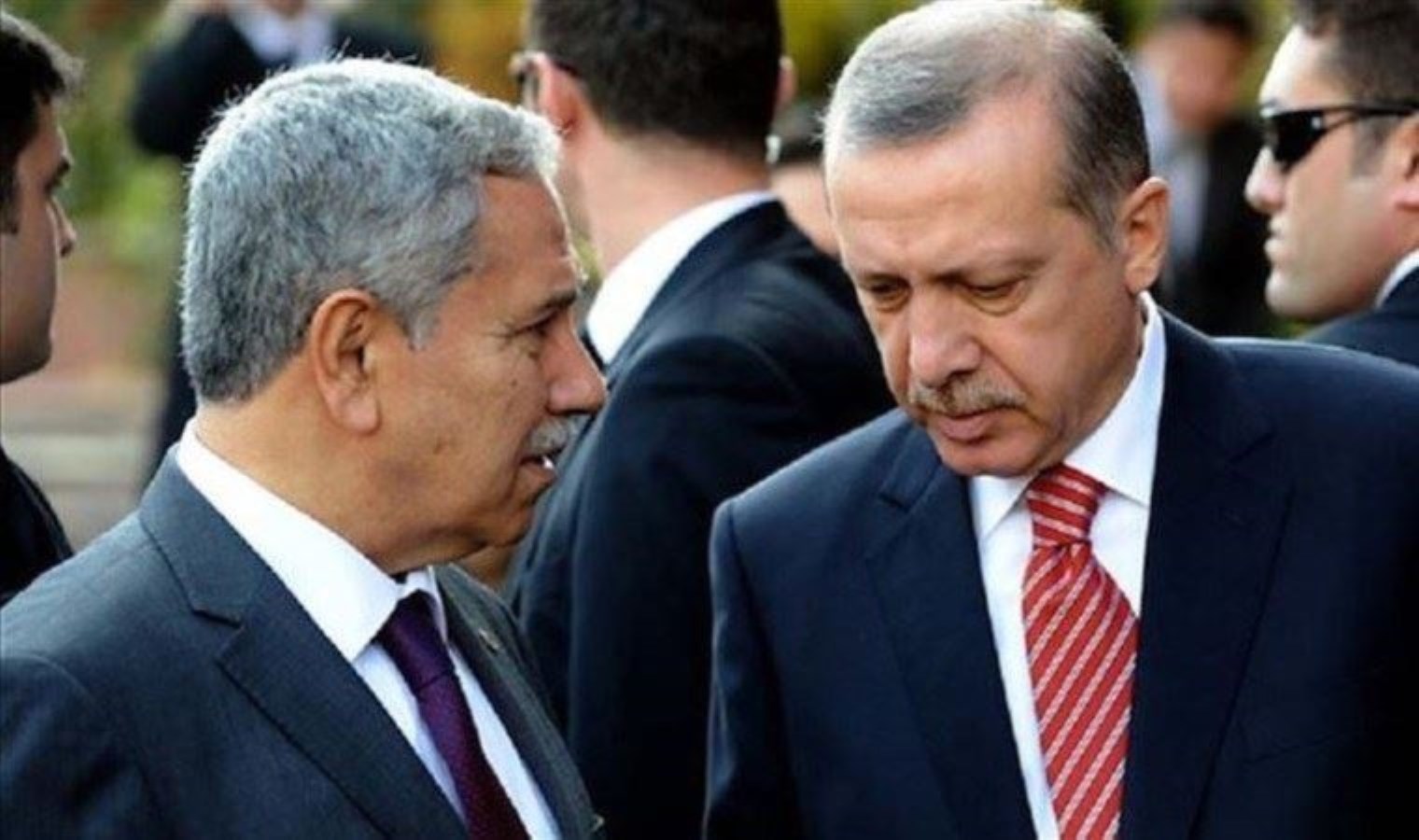 AKP’li Arınç, MHP’li adayın desteklenmesini eleştirdi, Erdoğan reaksiyon gösterdi: Manisa’da ne yapacaktık?