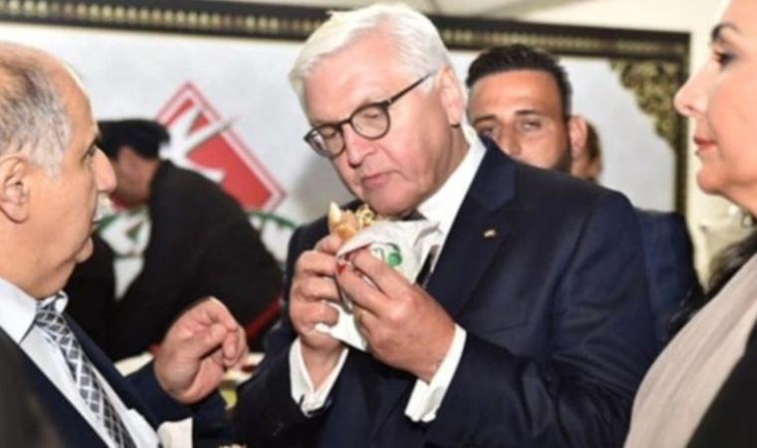 Almanya Cumhurbaşkanı Steinmeier’in Türkiye ziyaretinde Berlin’den götürülen döner ikram edilecek