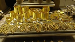 Altın fiyatlarında düşüş Gram altın, çeyrek altın, Cumhuriyet altını ne kadar oldu? 8 Nisan 2024 altın fiyatları…