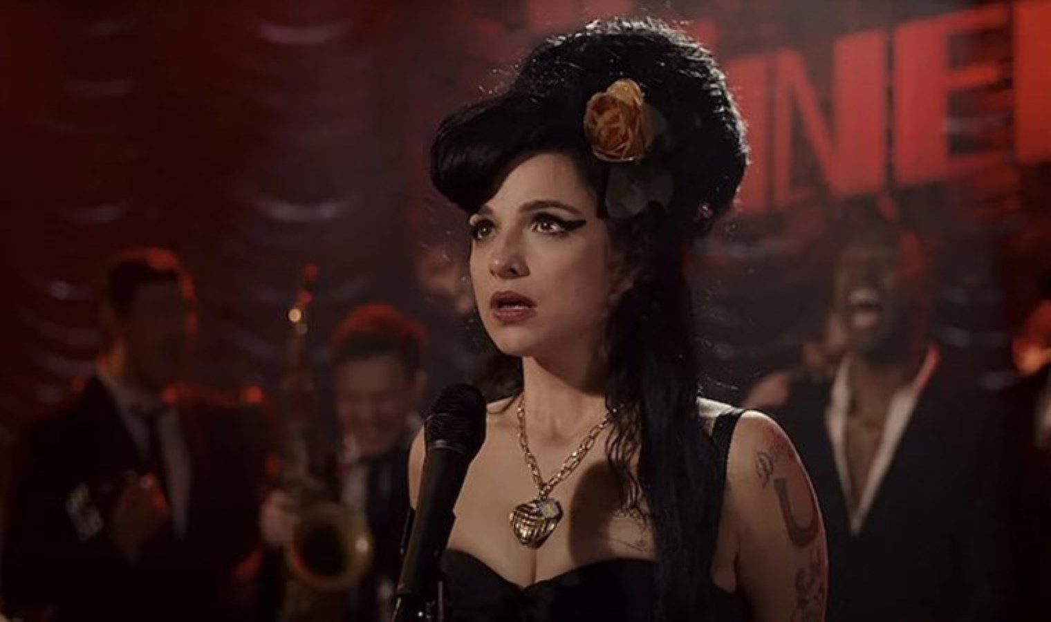 Amy Winehouse sinemasına büyük reaksiyon: ‘Bu sineması yapanlar tutuklanmalı!’