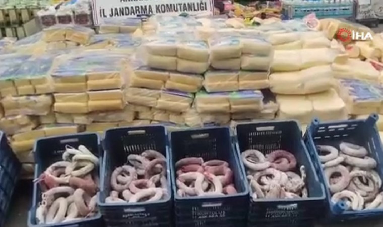 Ankara’da ‘güvenilir gıda’ operasyonu: Yaklaşık 9 ton eser imha edildi