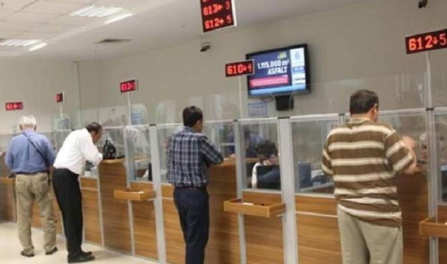 Bayram ne vakit bitecek? Devlet daireleri ve resmi kurumlar ne vakit açılacak?