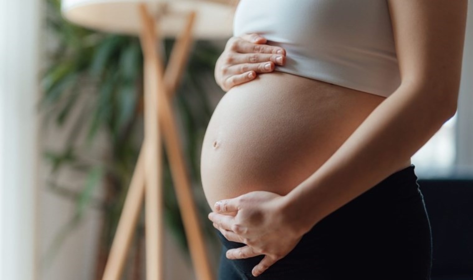 Bebeklerin anne karnındayken hoşlandığı 7 hareket!