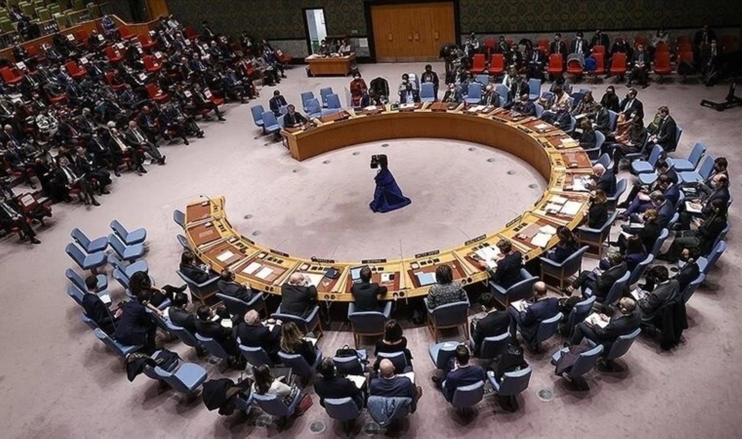 BMGK’de Kosova gerginliği: Oturuma orta verildi