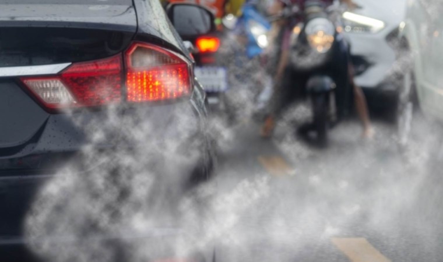 Bunları yapmadan yola çıkmayın! LastikPark’tan bayram öncesi inançlı seyahat önerisi