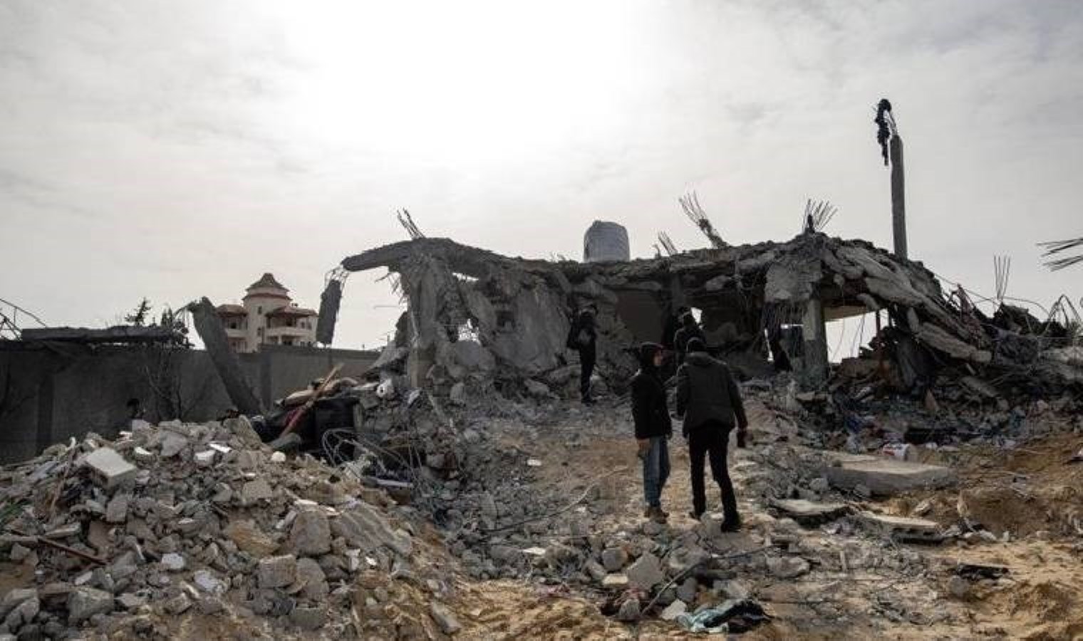 Dertli bekleyiş sürüyor… İsrail’e İHA ve füze ile misilleme yapılacak savı