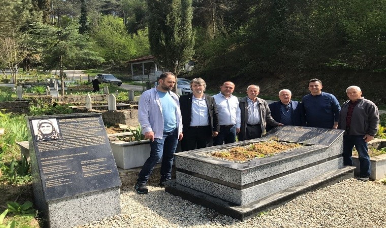 Devrekli şair ve muharrirler ‘Tombulacık Halime’nin’ gömütünü ziyaret etti