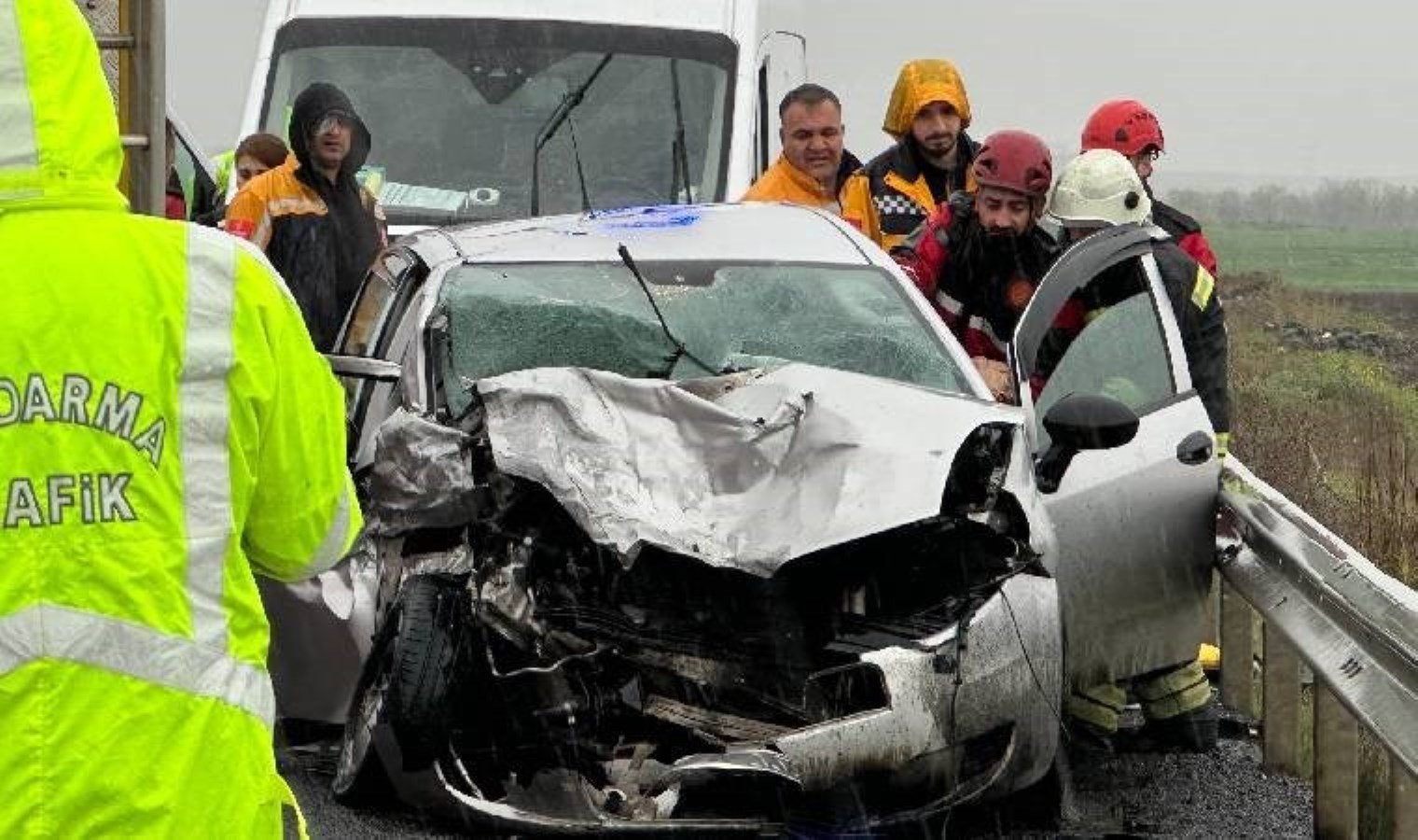 Diyarbakır-Elazığ yolunda feci kaza: Meyyit ve yaralılar var!