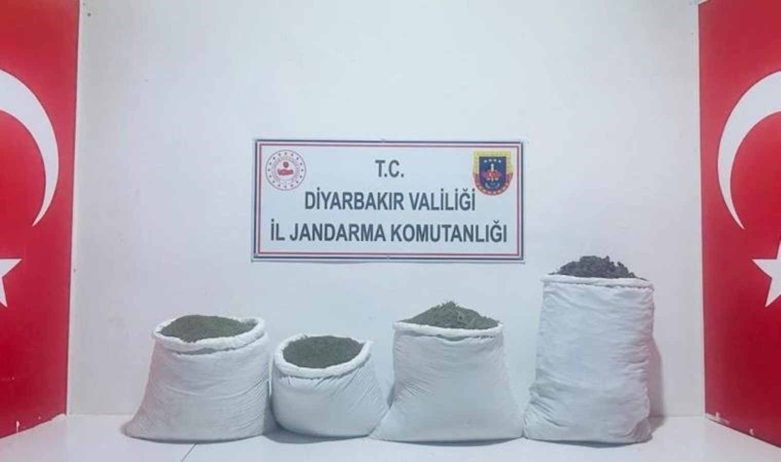 Diyarbakır’da 68 kilogram uyuşturucu ele geçirildi