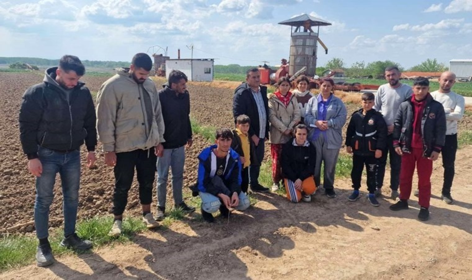 Edirne’de 468 kaçak göçmen ile 18 organizatör yakalandı