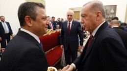 Erdoğan ile Özel, Meclis resepsiyonunda bir ortaya geldi, haftaya görüşecekler: Birinci buluşma çay sohbetinde