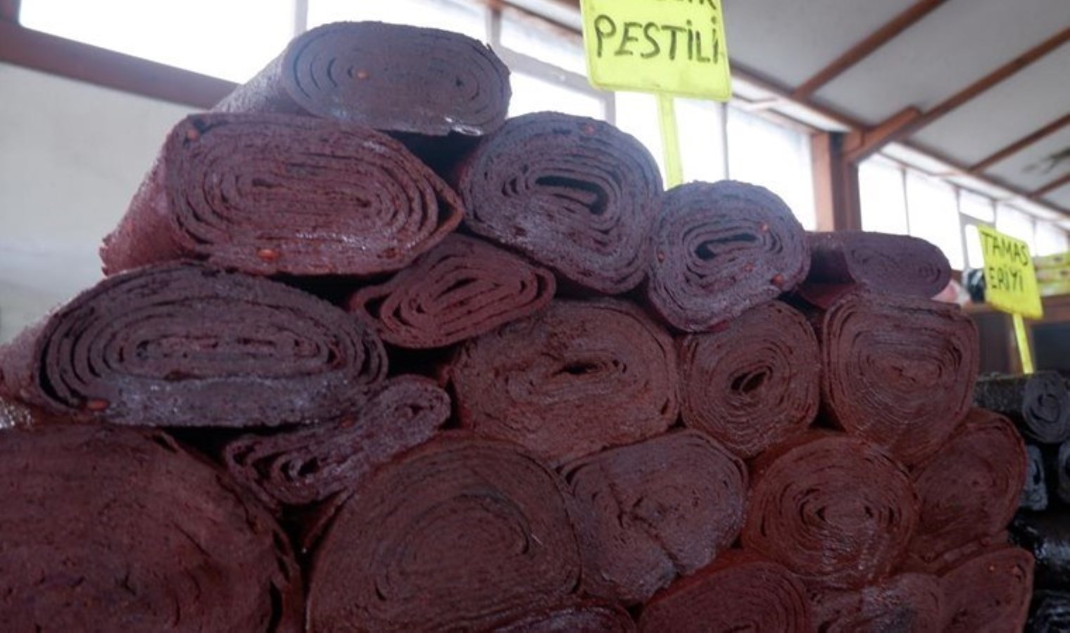 Erzurum’un 55’inci coğrafik işaretli eseri oldu: Kızılcığın en hoş hali