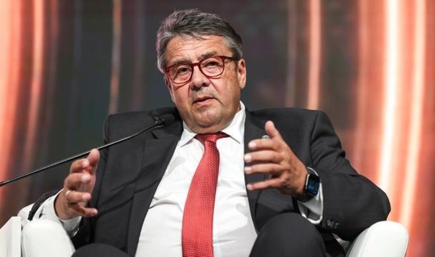 Eski Alman bakandan İsrail’e reaksiyon: Savaş kabahati işliyor