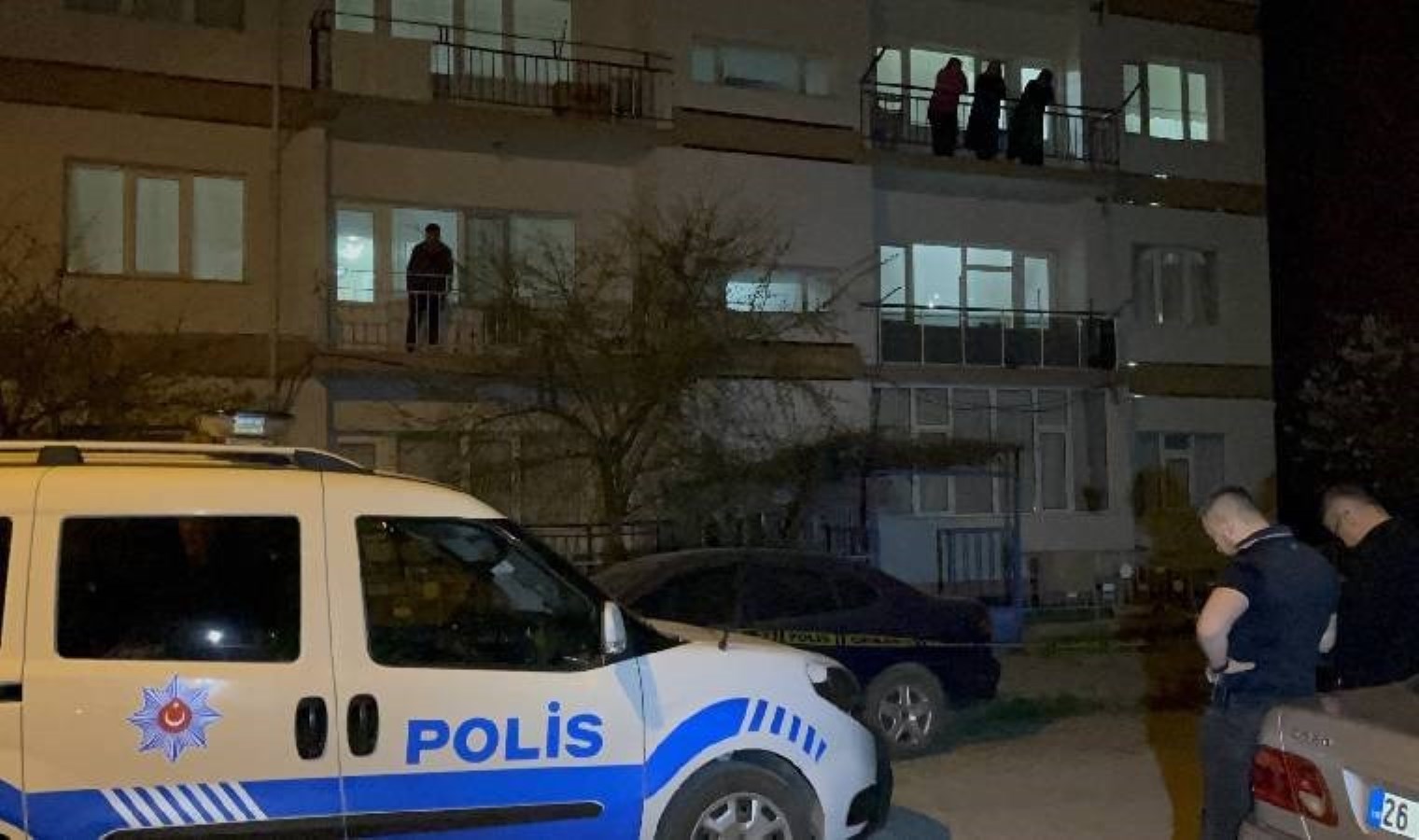 Eskişehir’de alacak-verecek sorunu kanlı bitti: 1 yaralı!