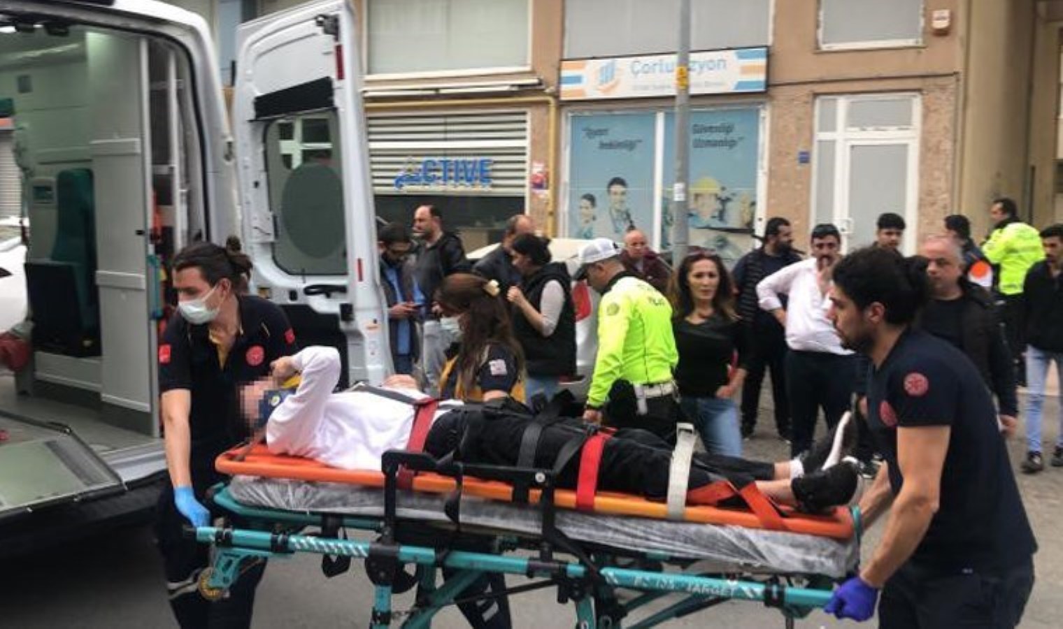 Faciadan dönüldü: Direksiyon başında nöbet geçirince kaza yaptı