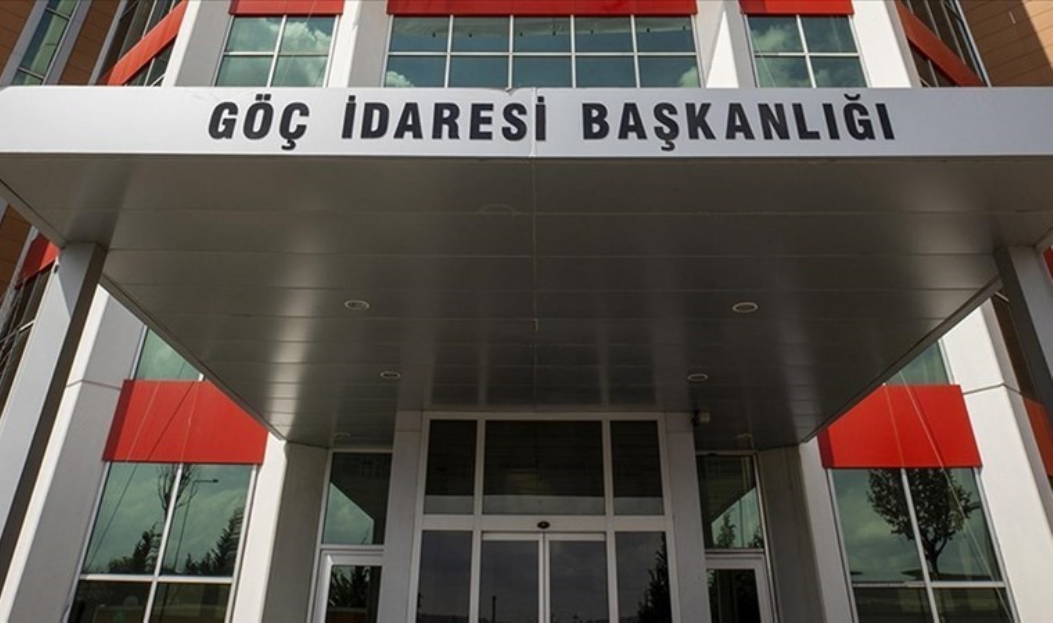 Göç Yönetimi Başkanlığı’na 382 daima emekçi alınacak