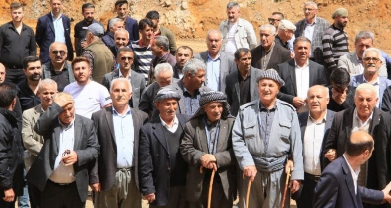 Hakkari’de köylüler maden şirketlerine karşı aksiyon başlattı