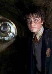 Harry Potter ve Sırlar Odası sinemasının konusu ne? Harry Potter ve Sırlar Odası sinemasının oyuncuları kim?
