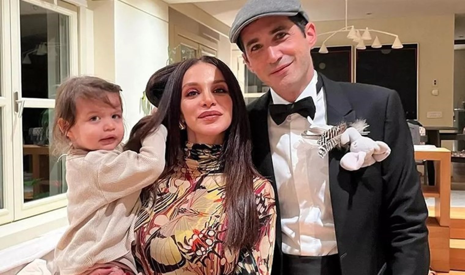 Hepsi kümesinin üyesi Cemre Kemer ikinci defa anne oldu