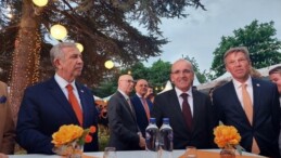 Hollanda’nın ‘Kral Günü’ Ankara’da kutlandı: Mehmet Şimşek açıklamalarda bulundu