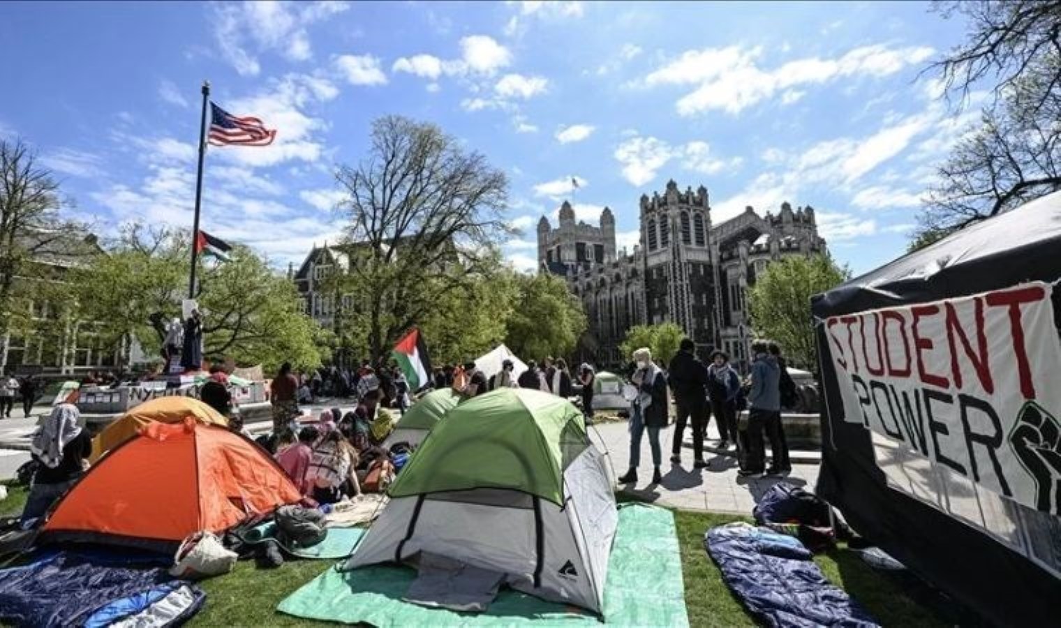 Holokost’tan kurtulan Amerikalı Yahudi aktivist: Gazze şovlarına katılan öğrenciler kahraman
