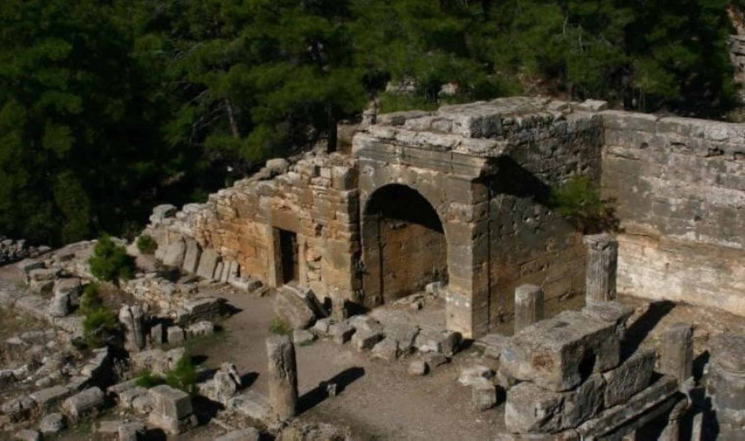 Idyros Antik Kenti için ikaz